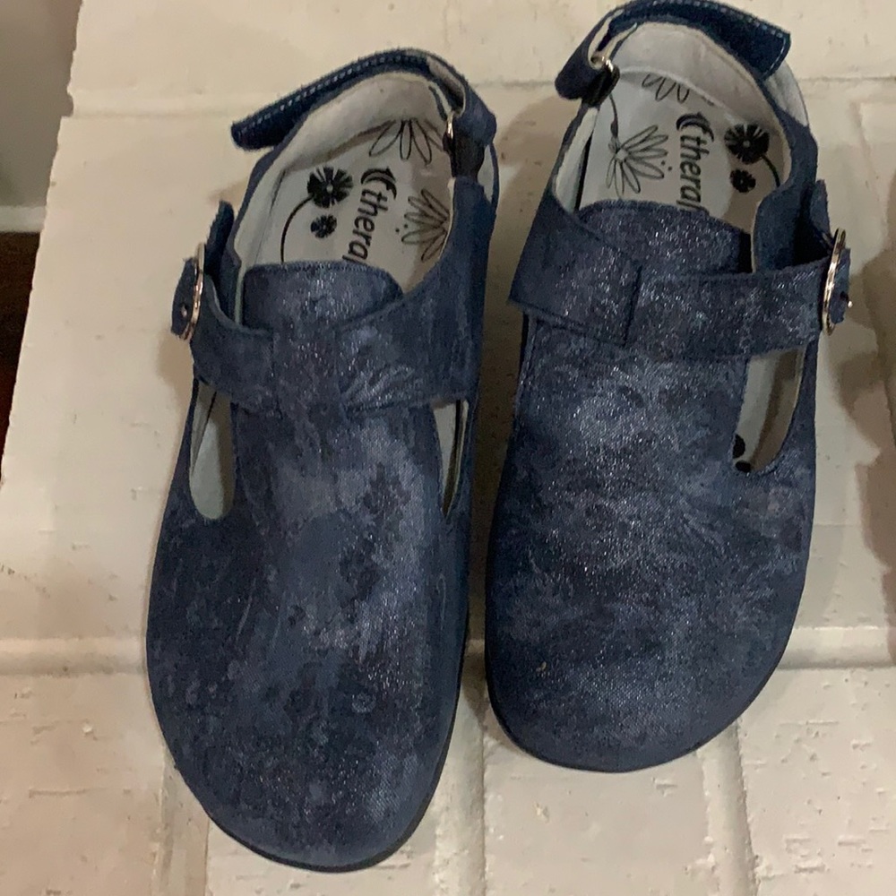 EUC Therafit mules